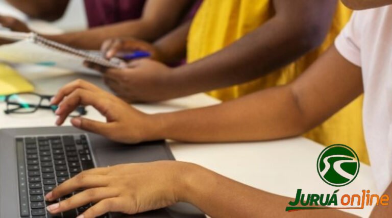 Acre institui currículo de Educação Digital e Computacional para todas as escolas a partir de 2026