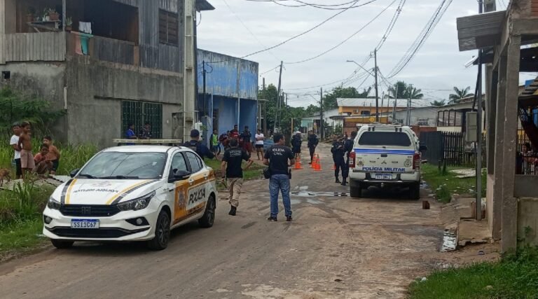 Criança fica ferida após colisão entre motocicleta e bicicleta em Cruzeiro do Sul