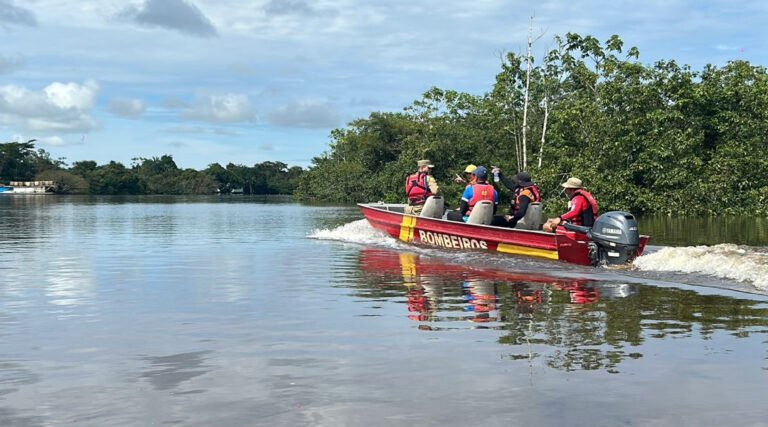 Rio Juruá continua subindo; Defesa Civil reforça monitoramento em Cruzeiro do Sul