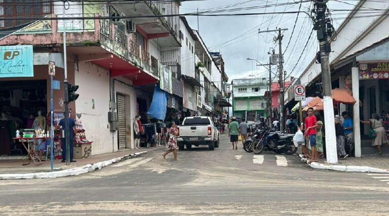 Comércio local aposta em novidades e promoções para manter movimento após as festas