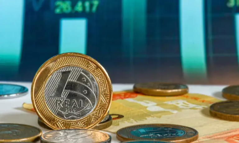 Contas do governo registram déficit de R$ 13,6 bilhões em agosto