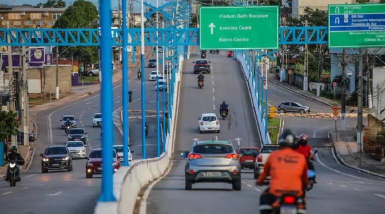 Levantamento aponta mais de 850 veículos eletrificados em circulação no Acre