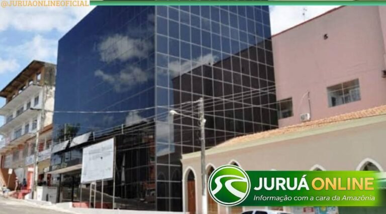 Biblioteca Pública Padre Trindade funciona em horário reduzido durante reforma em Cruzeiro do Sul