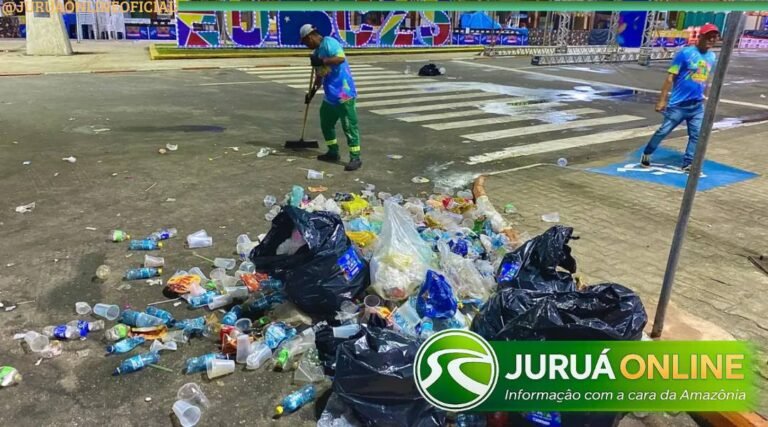 16 toneladas de lixo são recolhidas após segunda noite de Carnaval em Cruzeiro do Sul