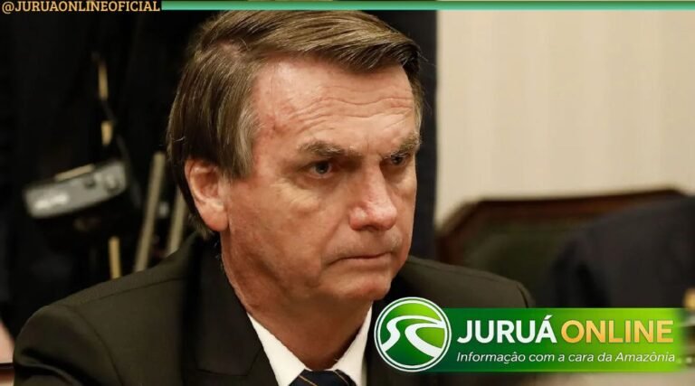 Após passar mal, Bolsonaro chega em hospital em Brasília