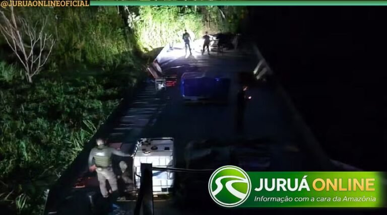 Polícia apreende 4,5 toneladas de skunk em balsa no interior do Amazonas; um suspeito foi preso