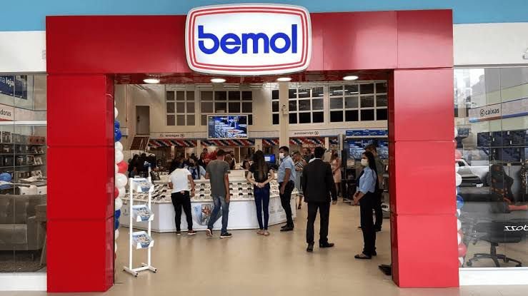 Assalto à mão armada é registrado em loja de departamento no Shopping Copacabana, em Cruzeiro do Sul