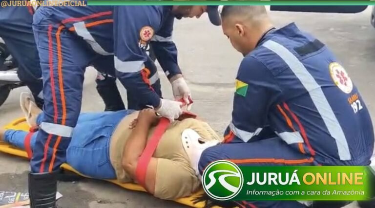 Motociclista fica ferida após acidente na Avenida Copacabana em Cruzeiro do Sul