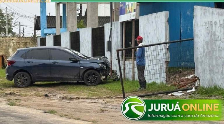 Carro colide contra muro da UFAC em acidente durante a madrugada em Cruzeiro do Sul