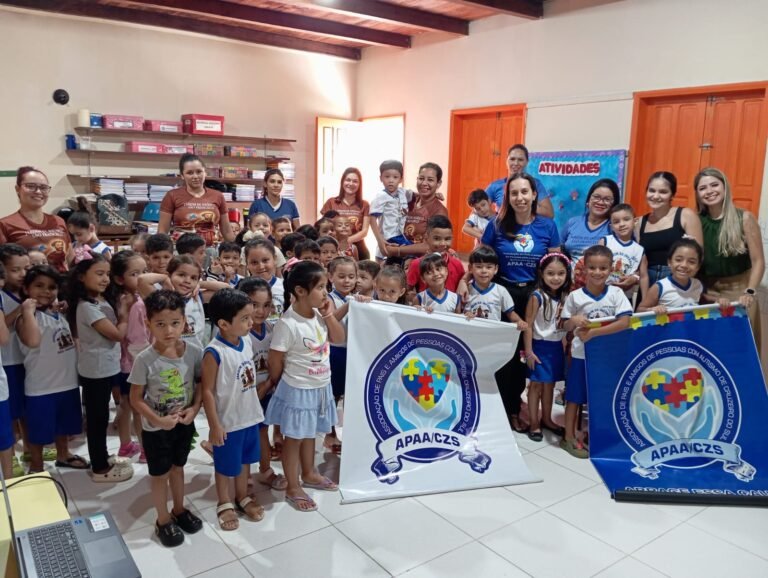 APAA promove caminhada em alusão ao Dia Mundial de Conscientização do Autismo em Cruzeiro do Sul