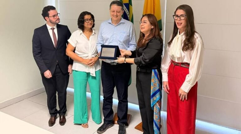 TRE do Acre inaugura projeto de energia solar em Cruzeiro do Sul e projeta economia com sustentabilidade no Juruá