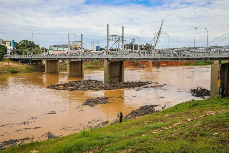 Rio Acre registra 9,82 metros e segue abaixo da cota de alerta em Rio Branco