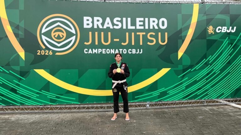 Cruzeirense de 17 anos conquista ouro no Campeonato Brasileiro de Jiu-Jítsu e leva o nome do Acre ao topo