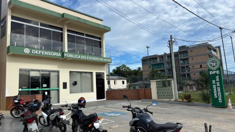 Defensoria Pública alerta moradores de Cruzeiro do Sul sobre golpes envolvendo o Desenrola Brasil