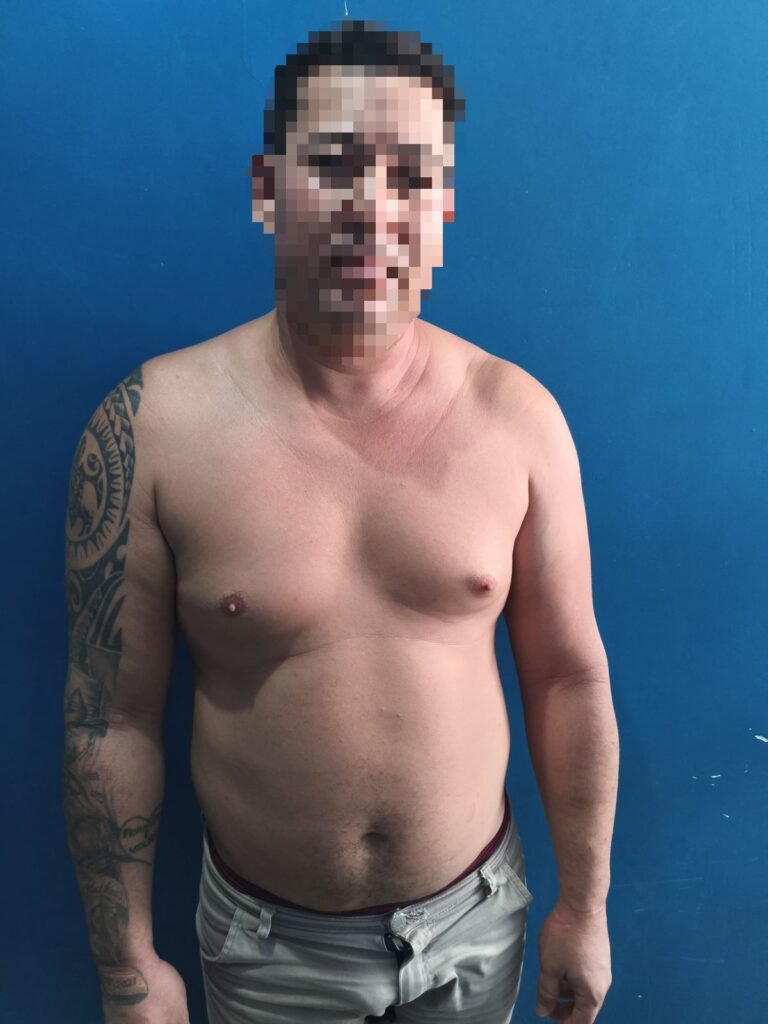 Homem invade casa da ex, persegue mulher na rua e acaba preso em Guajará