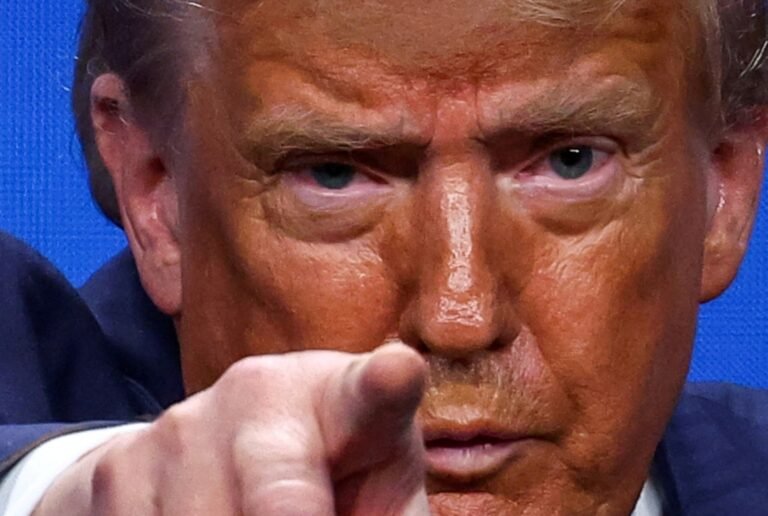 Trump intensifica pressão contra críticos dentro do Partido Republicano nos EUA