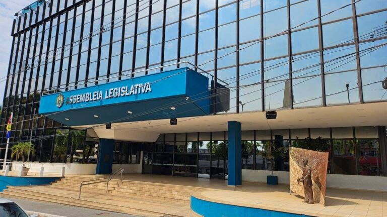 Aleac cancela sessão após ataque em escola e manifesta solidariedade às vítimas