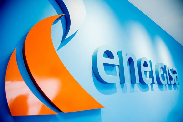 Energisa conclui religação de imóveis afetados pela cheia do Rio Juruá em Cruzeiro do Sul