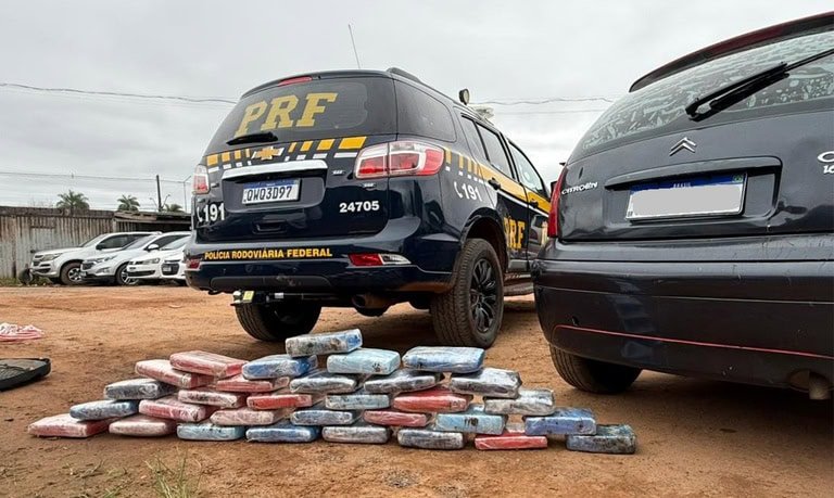 Mais de 30 quilos de skunk são encontrados escondidos em portas de carro na BR-364