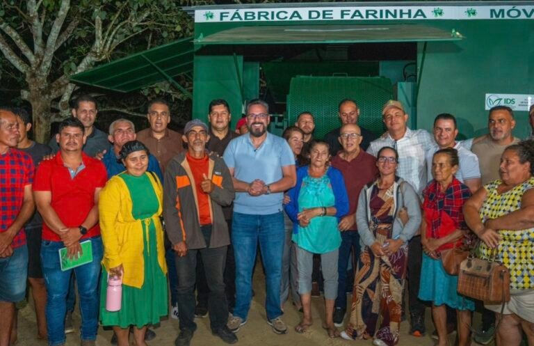 Alan Rick entrega Casa de Farinha, anuncia novos investimentos e fortalece produção rural em Mâncio Lima