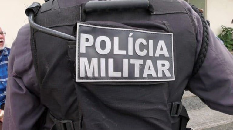 Homem é preso após intimidar pedestres com faca na cabeceira da Ponte da União
