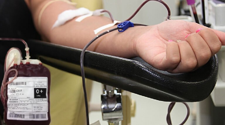 Hemonúcleo de Cruzeiro do Sul alerta para baixa no estoque de sangue e pede apoio urgente da população