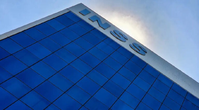 STF mantém decisão que rejeitou revisão da vida toda do INSS