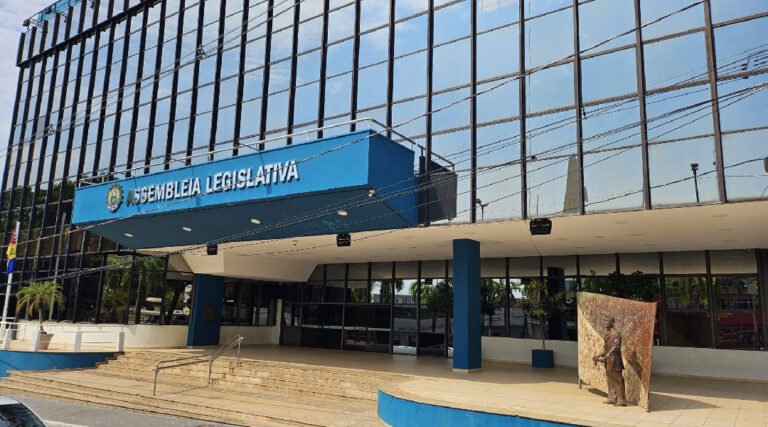 “Deputados não vão aceitar”, diz líder do governo sobre possível corte nas emendas parlamentares no Acre