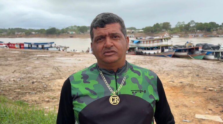 “Estamos sendo tratados na lama”, desabafa empresário sobre situação do porto de Cruzeiro do Sul