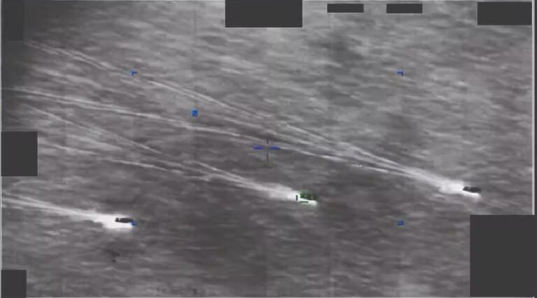 FOTOS: EUA divulgam novos arquivos sobre OVNIs com relatos de esferas verdes e discos voadores
