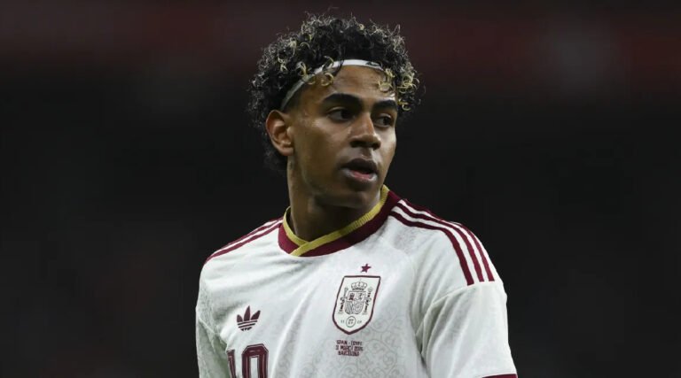 Com Yamal e mais estrelas, Espanha divulga 26 convocados para a Copa; veja