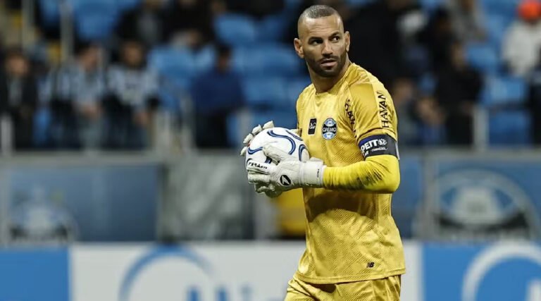 Quase 90% dos internautas esperam Weverton titular do Brasil no início da Copa do Mundo