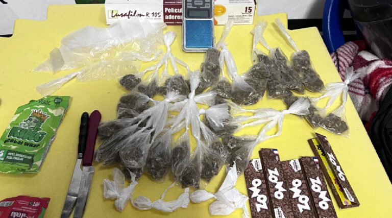 Suspeitos fogem durante ação policial por denúncia de tráfico em Marechal Thaumaturgo; material é apreendido