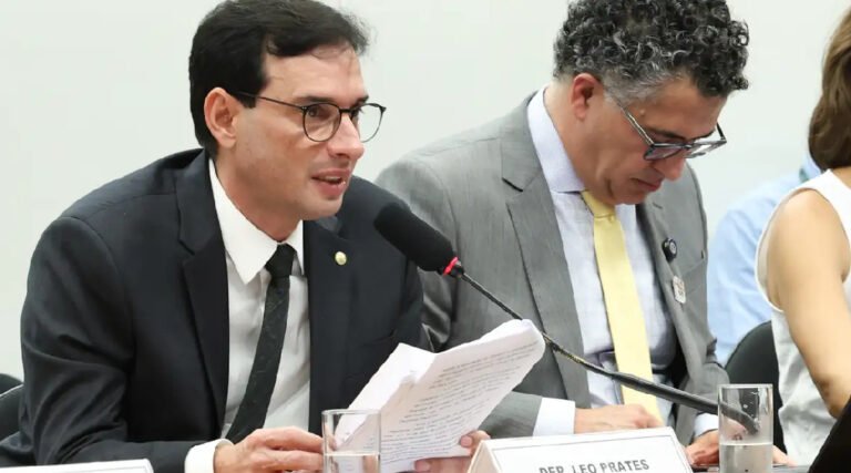 Fim da escala 6×1: relator propõe que um dia de folga seja no domingo