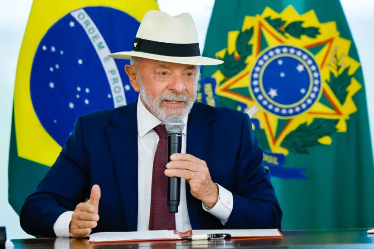 Lula lança Desenrola 2.0 com foco na renegociação de dívidas e redução do endividamento das famílias
