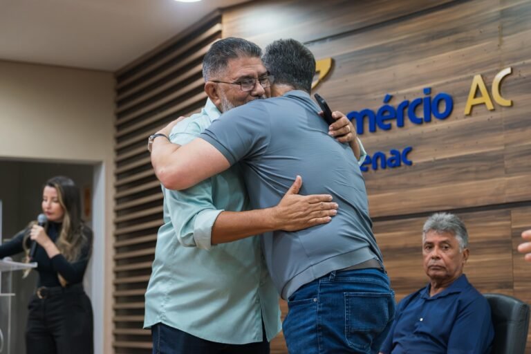 Pastor da Quadrangular declara apoio a Alan Rick no Acre