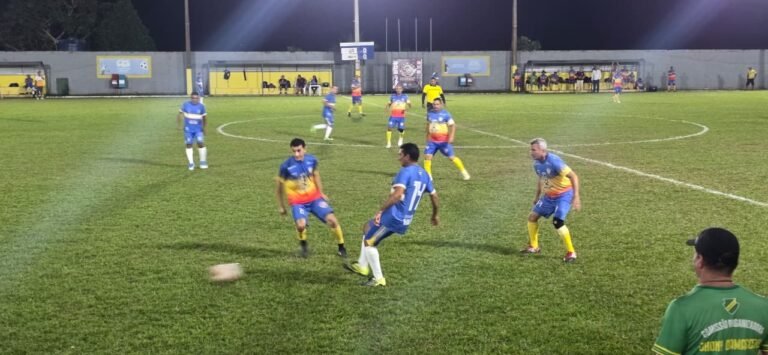Campeonatos de futebol feminino e master entram na reta decisiva em Cruzeiro do Sul