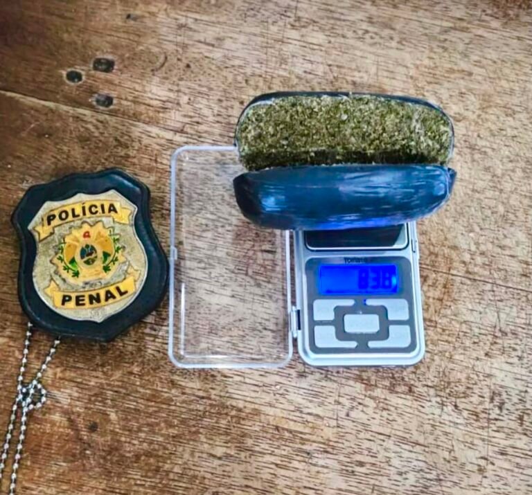 Mulher é presa ao tentar levar quase 84 gramas de maconha escondida em visita a presídio em Cruzeiro do Sul