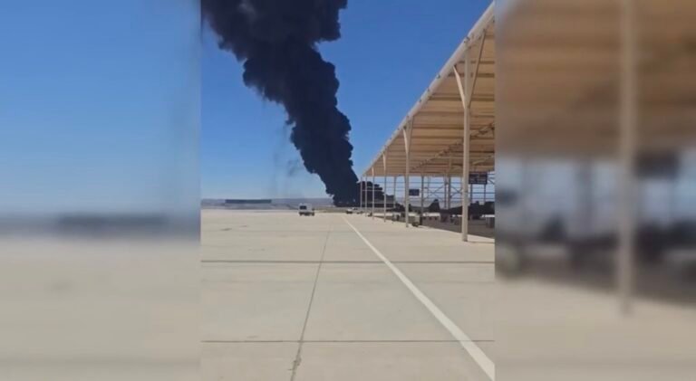 Queda de bombardeiro militar deixa oito mortos em base aérea da Califórnia
