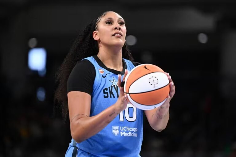 Kamilla Cardoso bate recorde pessoal e brilha em atuação histórica na WNBA