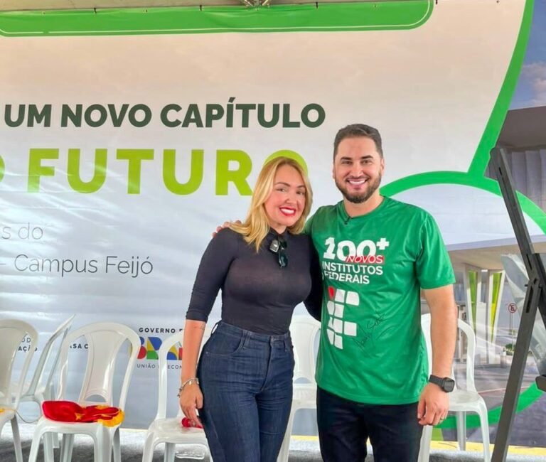 Sula Ximenes é homenageada por apoio à implantação do Ifac em Feijó