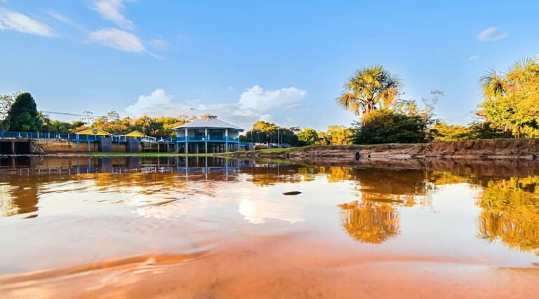 Sol, tempo seco e calor: Vale do Juruá terá quinta-feira de clima estável e baixa chance de chuva