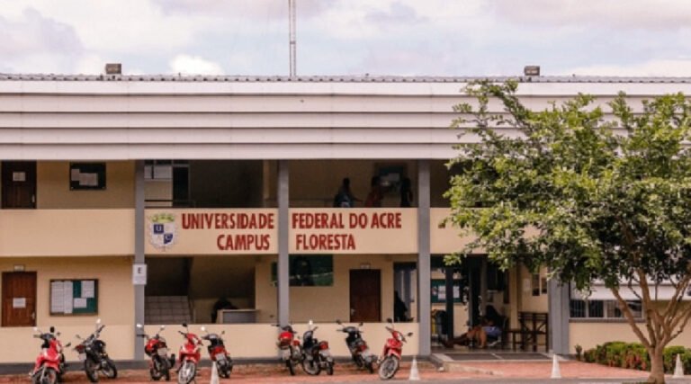 Ufac abre seleção para 12 bolsas de mestrado com inscrições até 22 de junho