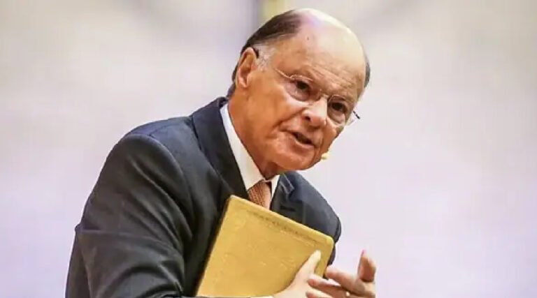 PF faz operação em banco de bispo Edir Macedo e bloqueia R$ 670 milhões
