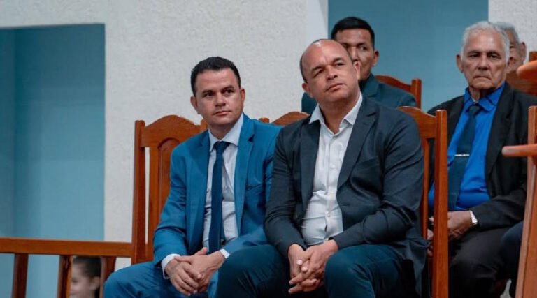 Justiça Eleitoral rejeita pedido de cassação e mantém prefeito e vice de Mâncio Lima nos cargos