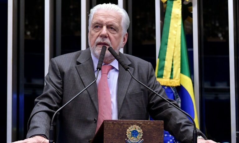 PF investiga Jaques Wagner por suspeita de corrupção e lavagem de dinheiro