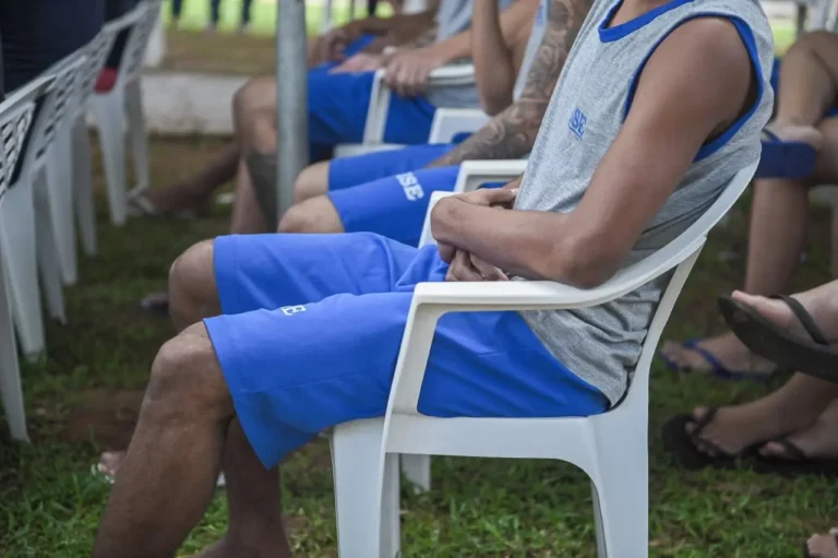 TJAC mantém condenação do Estado por falhas na alimentação de adolescentes em unidade socioeducativa e reduz indenização para R$ 30 mil