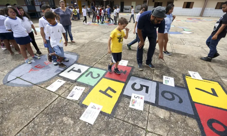 Férias escolares de 2027 serão ajustadas devido a Copa do Mundo Feminina