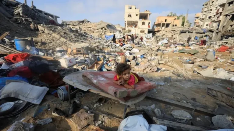 Autoridade israelense afirma que tropas não deixarão Gaza sem “desarmamento genuíno” do Hamas
