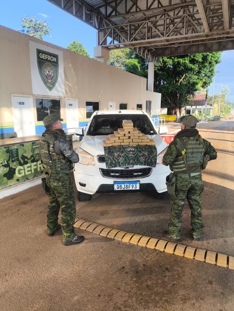 GEFRON apreende quase 24 quilos de skunk e prende dois suspeitos em Senador Guiomard